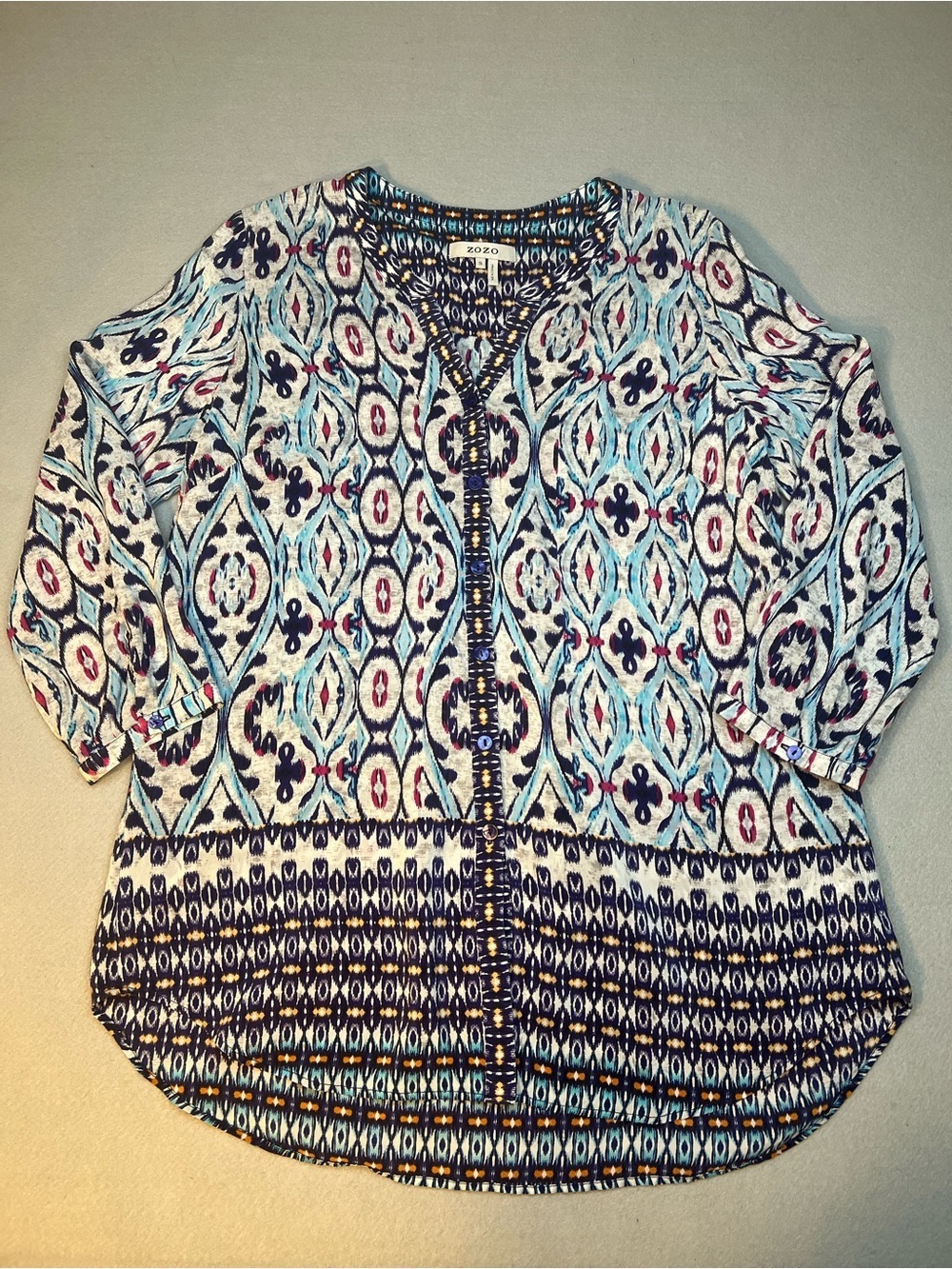 ZOZO 100% silk blouse small